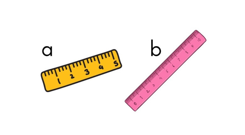 Penggaris a memiliki ukuran yang lebih ....... dari pada penggaris b