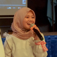 Ayu May Lestari