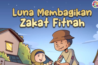 Luna Membagikan Zakat Fitrah